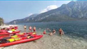 KAYAK (1)